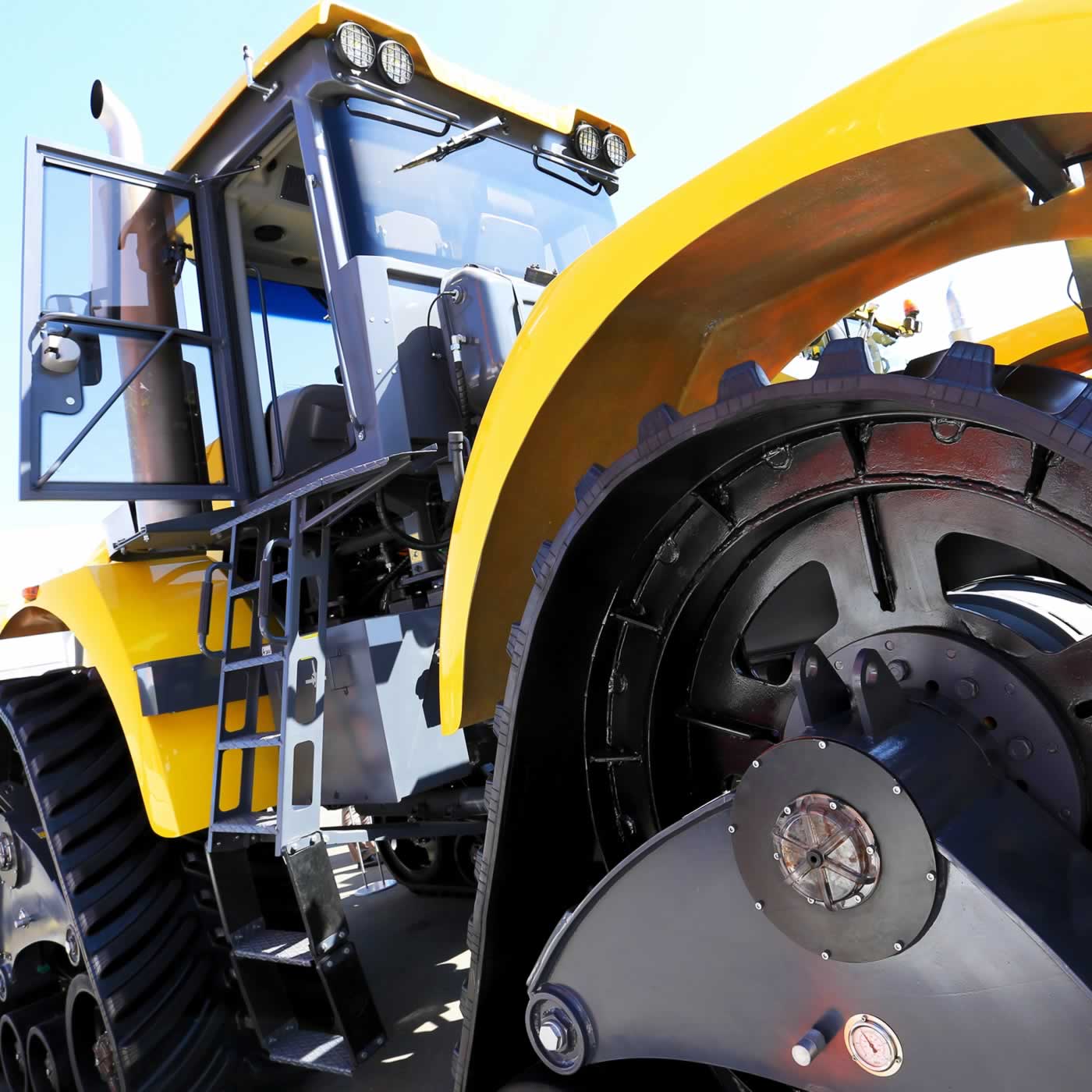 Earthmoving & Construction Leasing